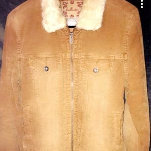 This jacket is in grea